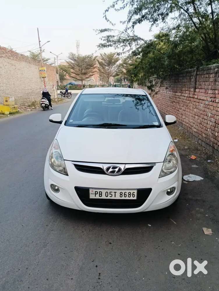 Hyundai I20 Asta 2011 Model