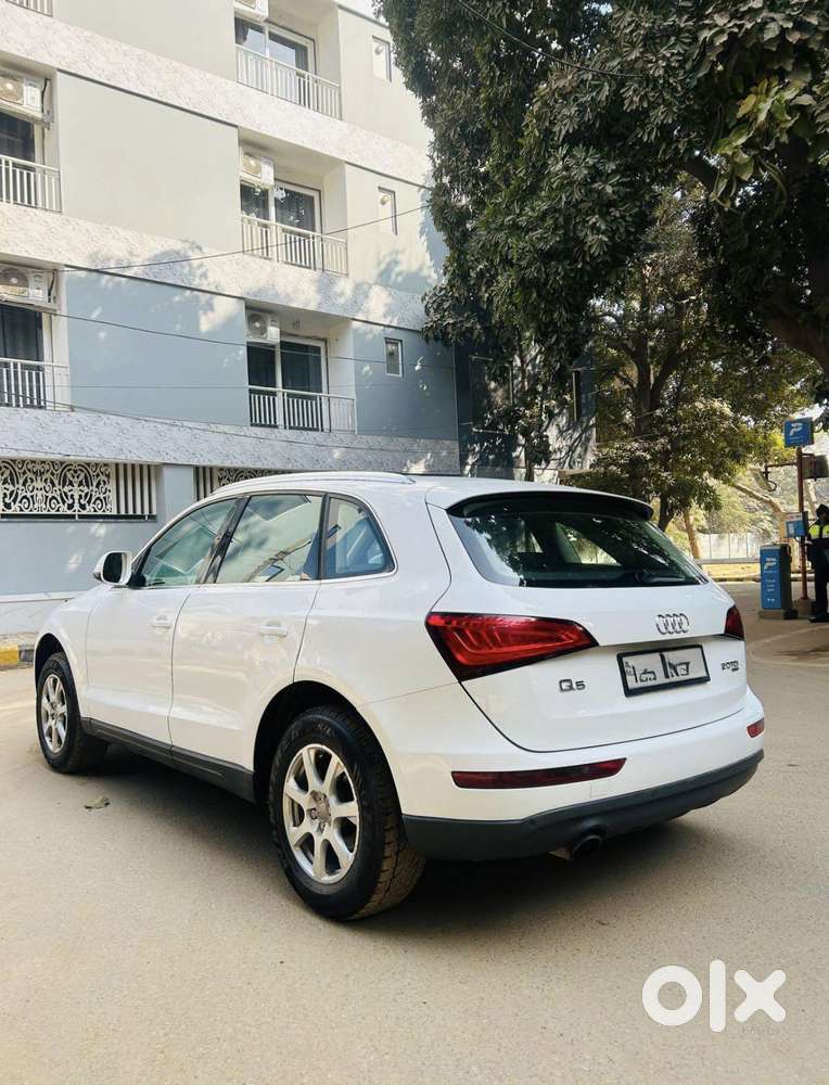 Audi Q5 3.0 Tdi Premium With Sunroof, 2015