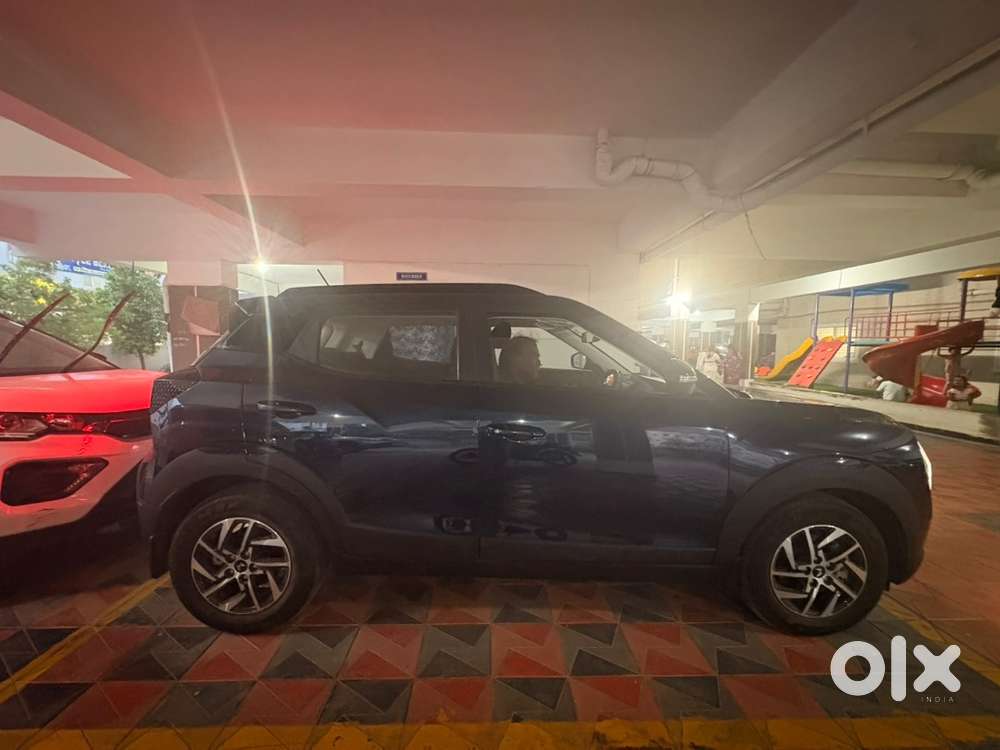 Mahindra Xuv 3xo Ax5 Full Automatic
