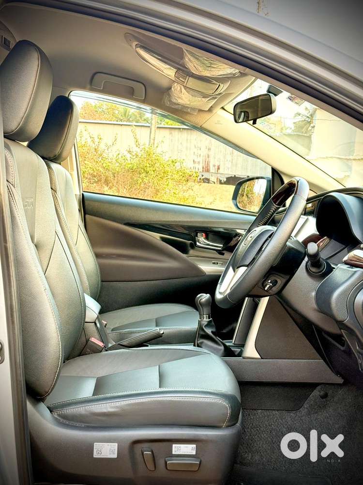 Toyota Innova Crysta 2.4 Z 7 Str, 2025, Diesel