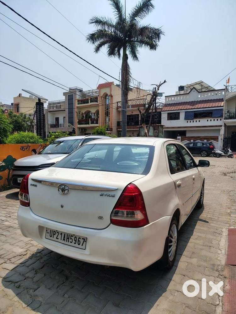 Toyota Etios 2010-2012 V, 2011, Petrol