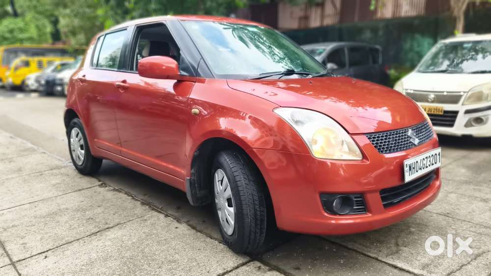 Maruti Suzuki Swift Vxi Bsiv, 2011, Petrol