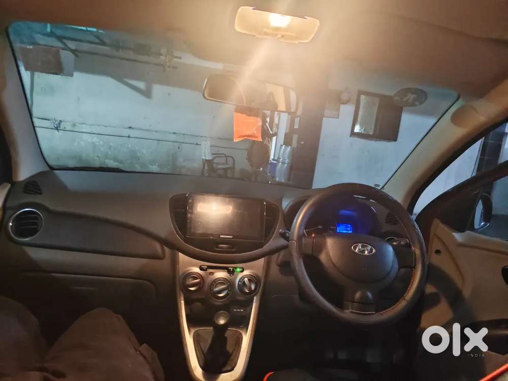 Hyundai I10 Sportz 2012 Petrol