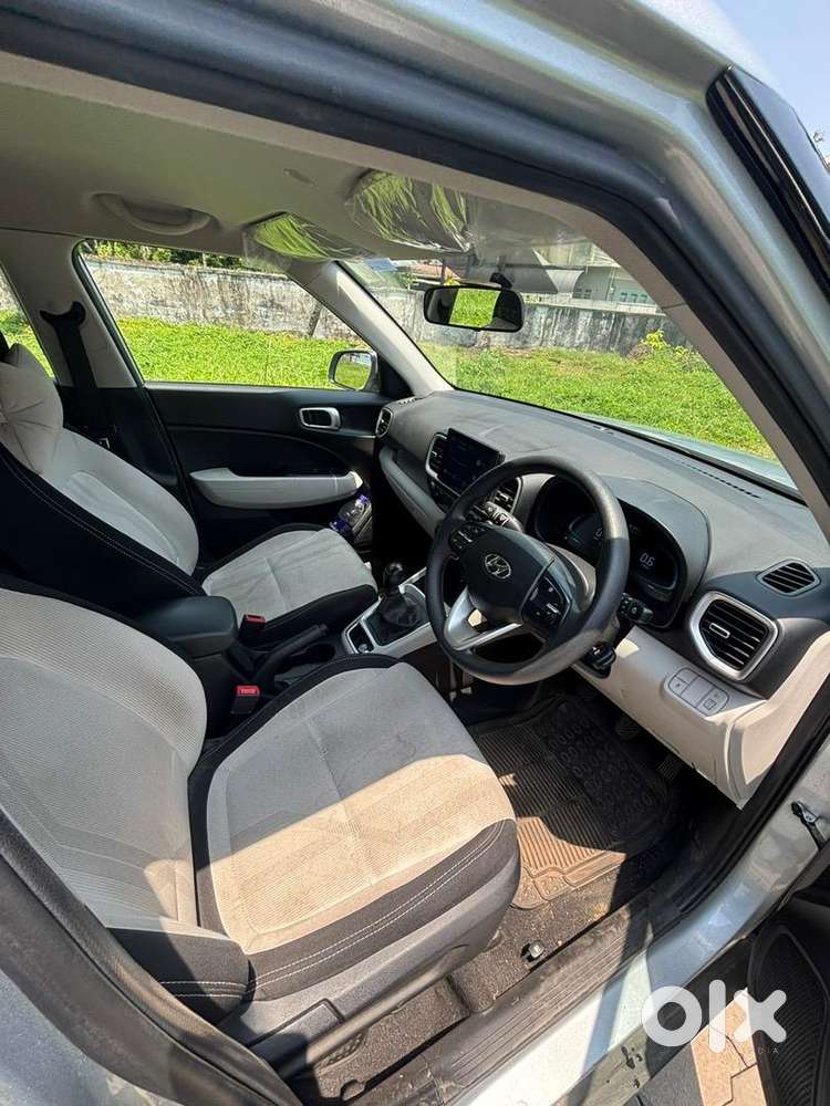 Hyundai Petrol Car 2023