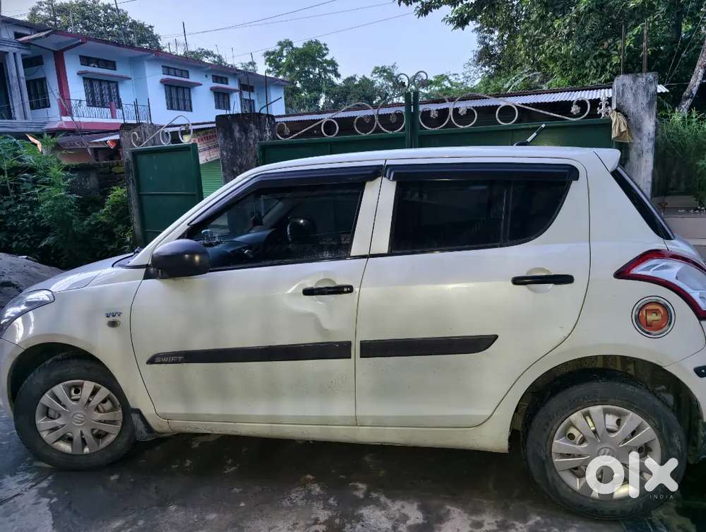 Maruti Suzuki Swift 2013 Lxi