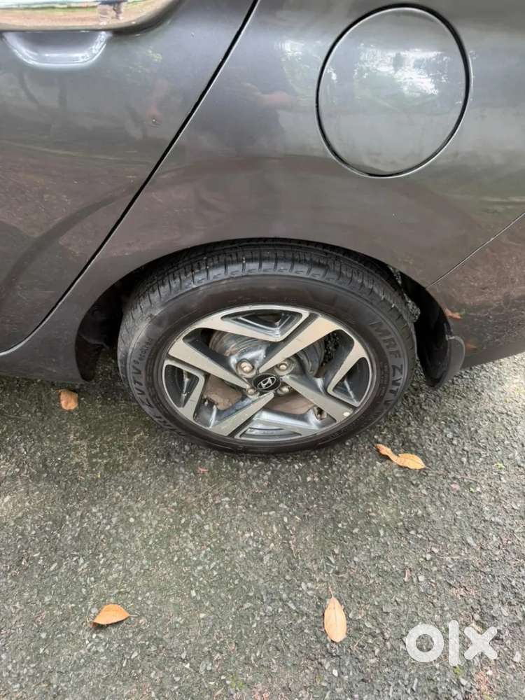 Hyundai Aura 1.0 Sx Plus Petrol, 2020, Petrol