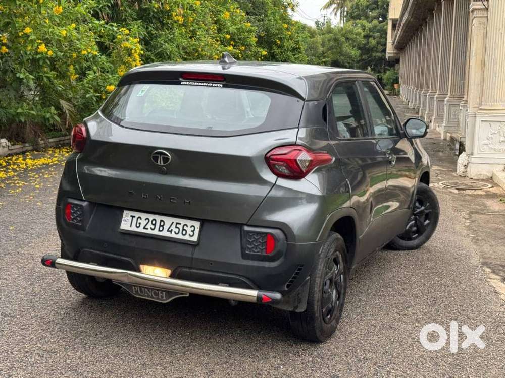 Tata Punch 1.2 Revotron Adventure Camo Rhythm Amt, 2025, Petrol