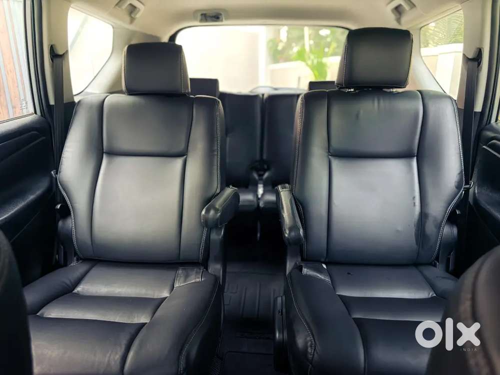 Toyota Innova Crysta 2021 2.4 G