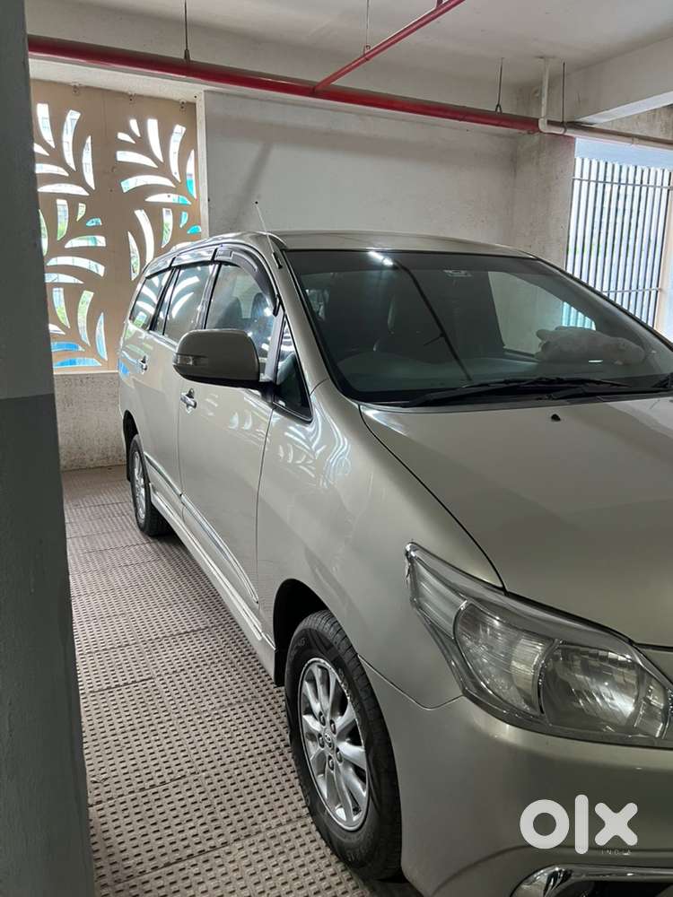 Toyota Innova Diesel 2014