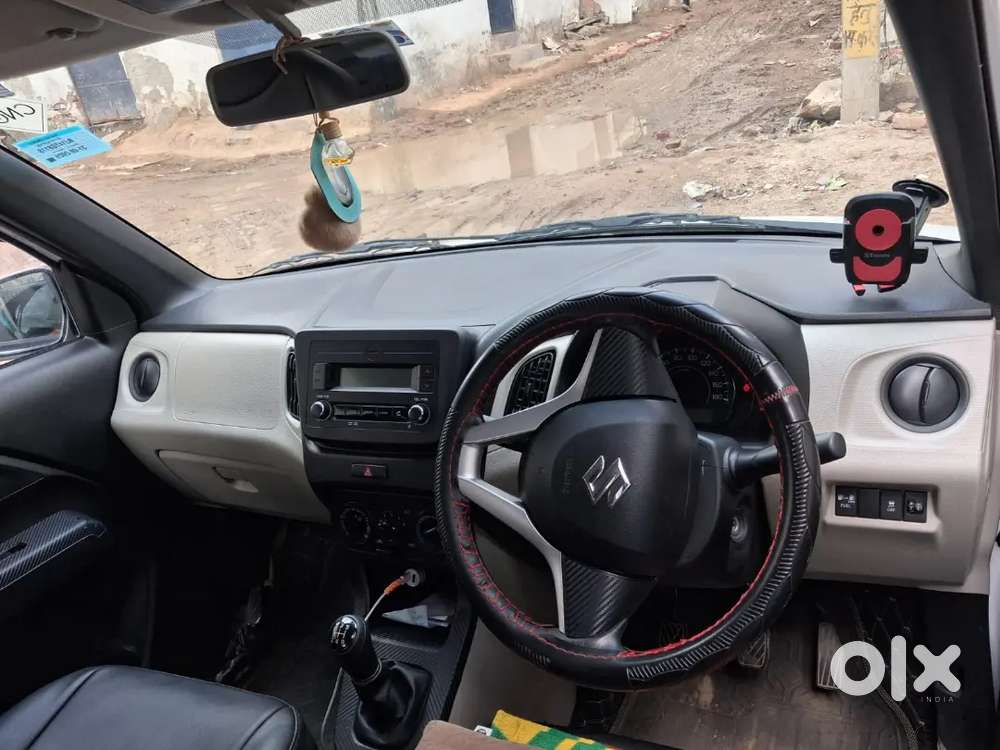 Maruti Suzuki Wagon R Vxi 2025