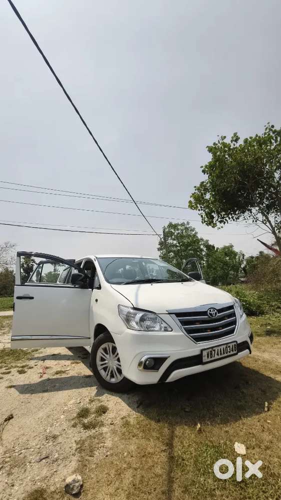 Toyota Innova 2013