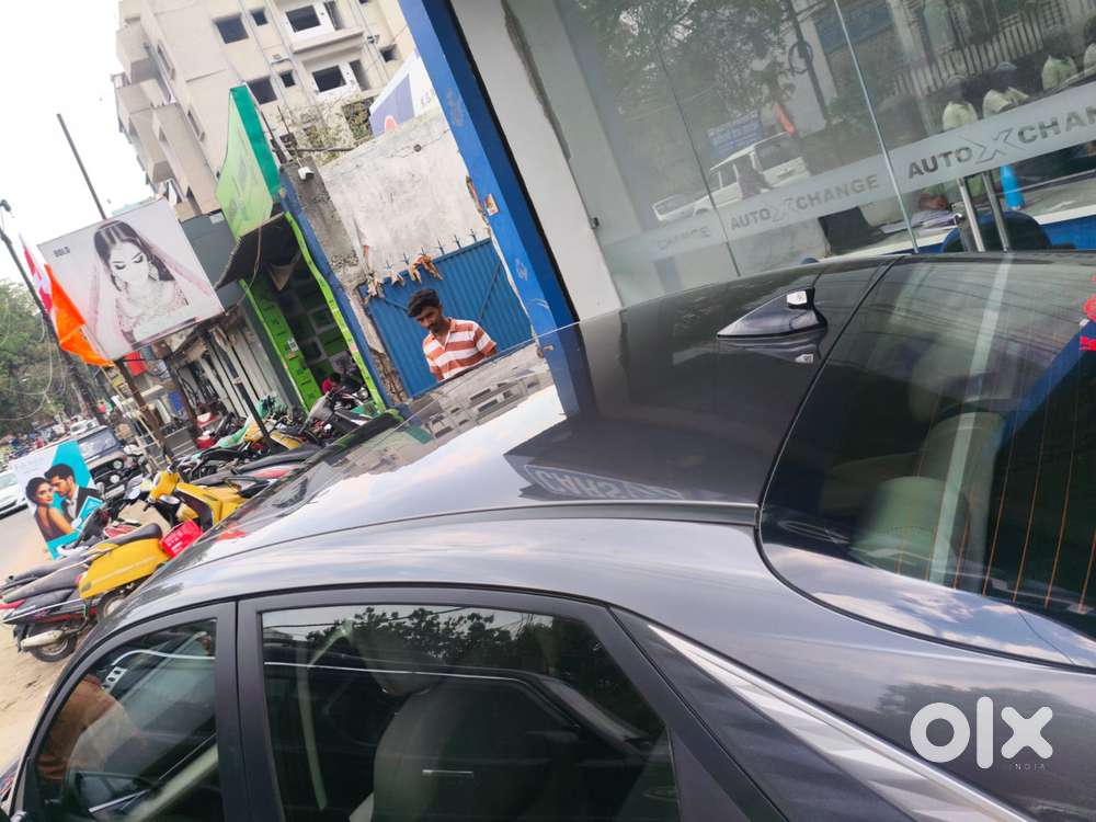 Hyundai Verna 1.5 Sx (o) Petrol Mt, 2023, Petrol