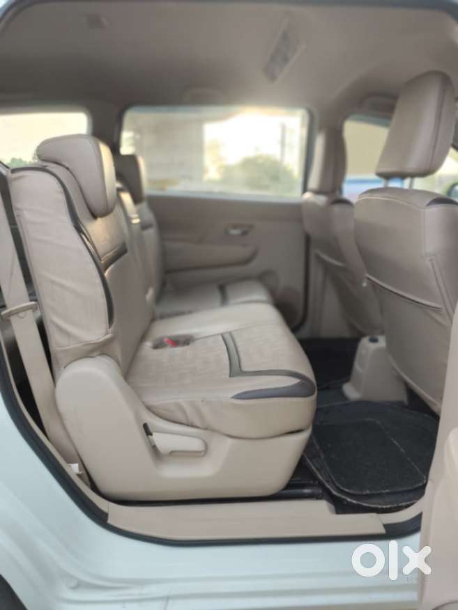 Maruti Suzuki Ertiga 1.5 Vxi, 2023, Petrol