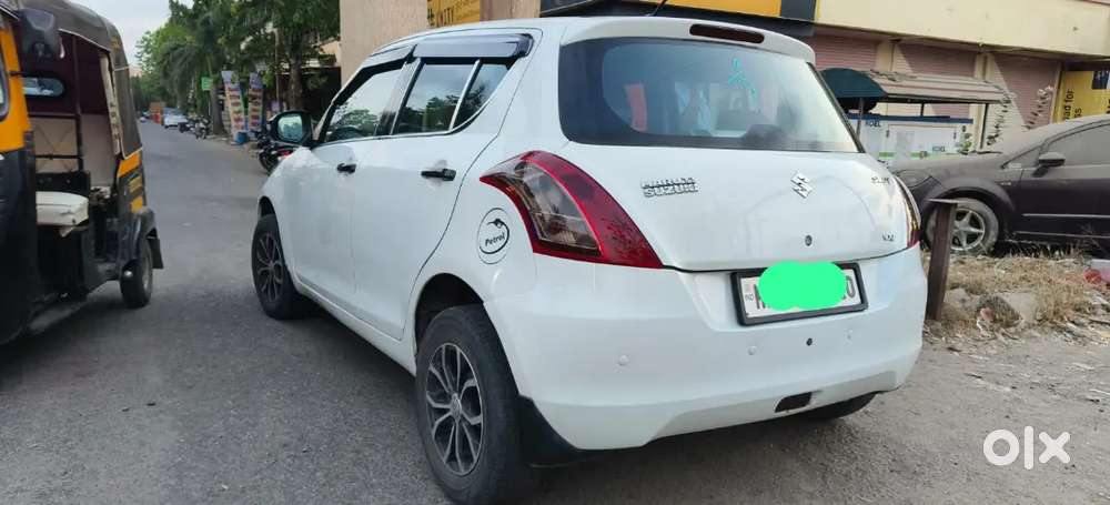 Maruti Suzuki Swift 2015 Petrol Well Maintained