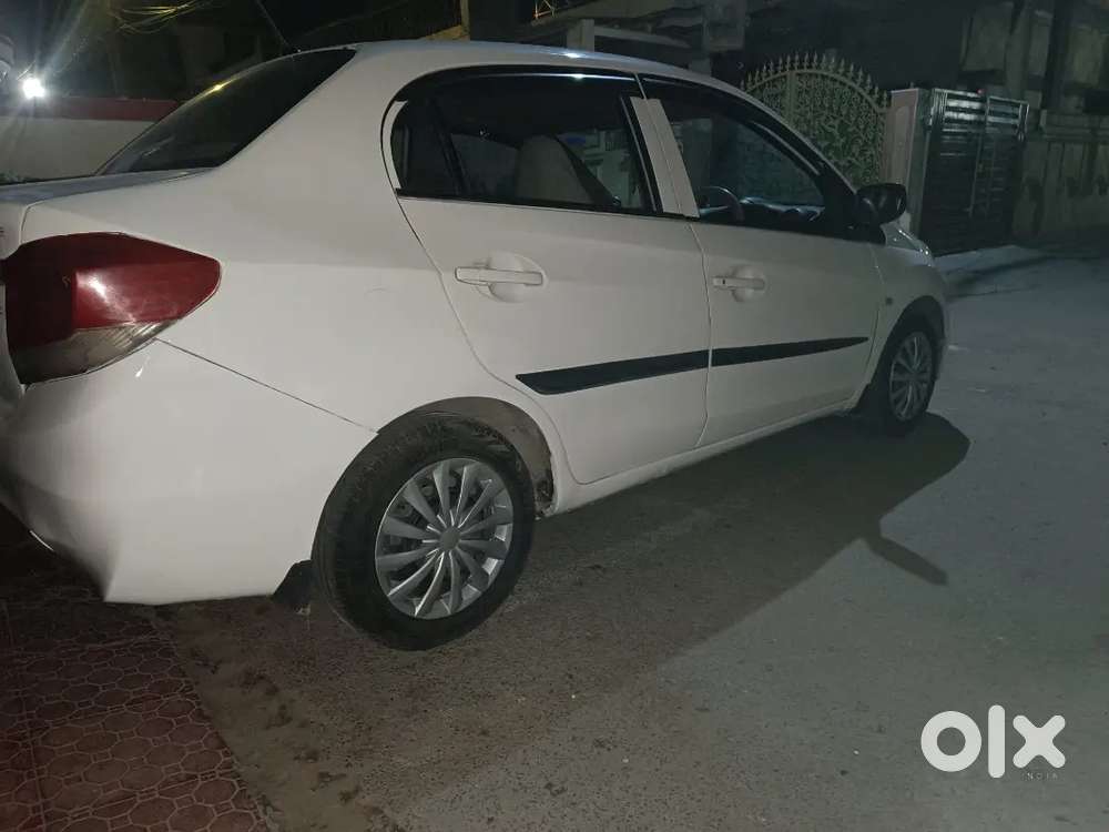 Honda Amaze 2016 Cng & Hybrids Well Maintained