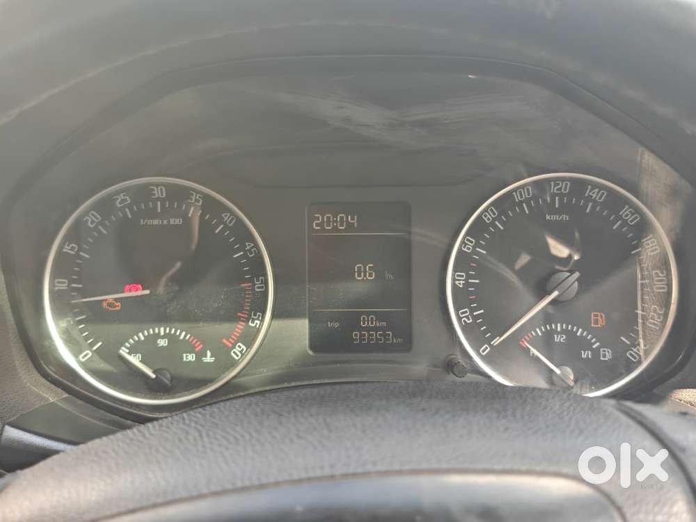 Skoda Laura Elegance 1.9 Tdi Mt, 2012, Diesel