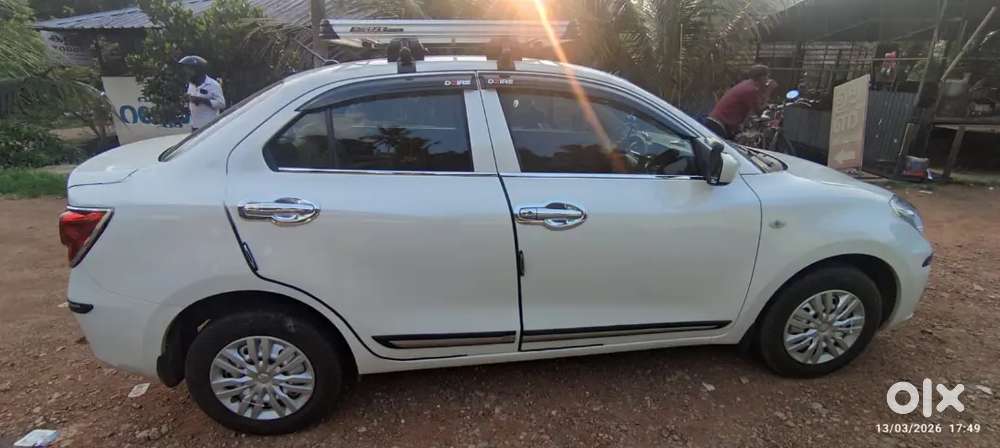 Maruti Suzuki Dzire 2023 Cng & Hybrids 30000 Km Driven Taxi