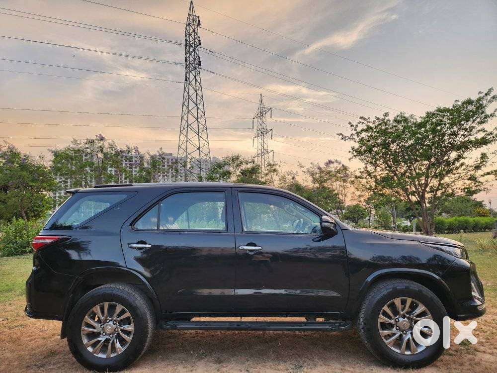Toyota Fortuner 3.0 4x4 Manual, 2012, Diesel