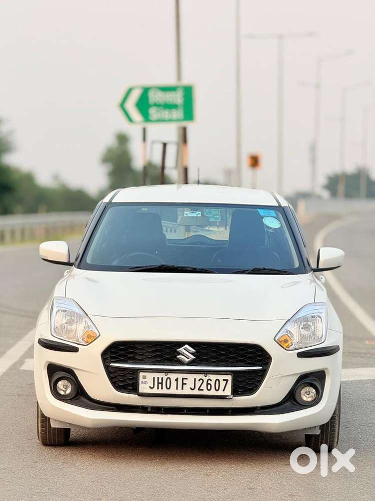 Maruti Suzuki Swift 2023 Petrol Well Maintained