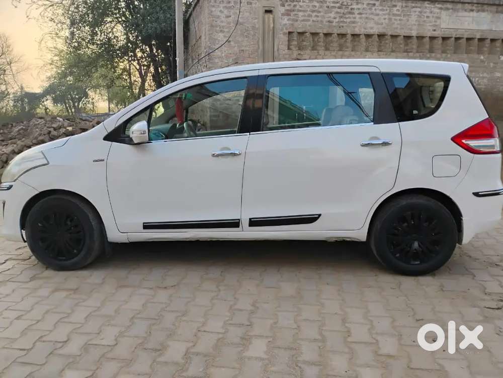 Maruti Suzuki Ertiga 2013 Diesel 185000 Km Driven