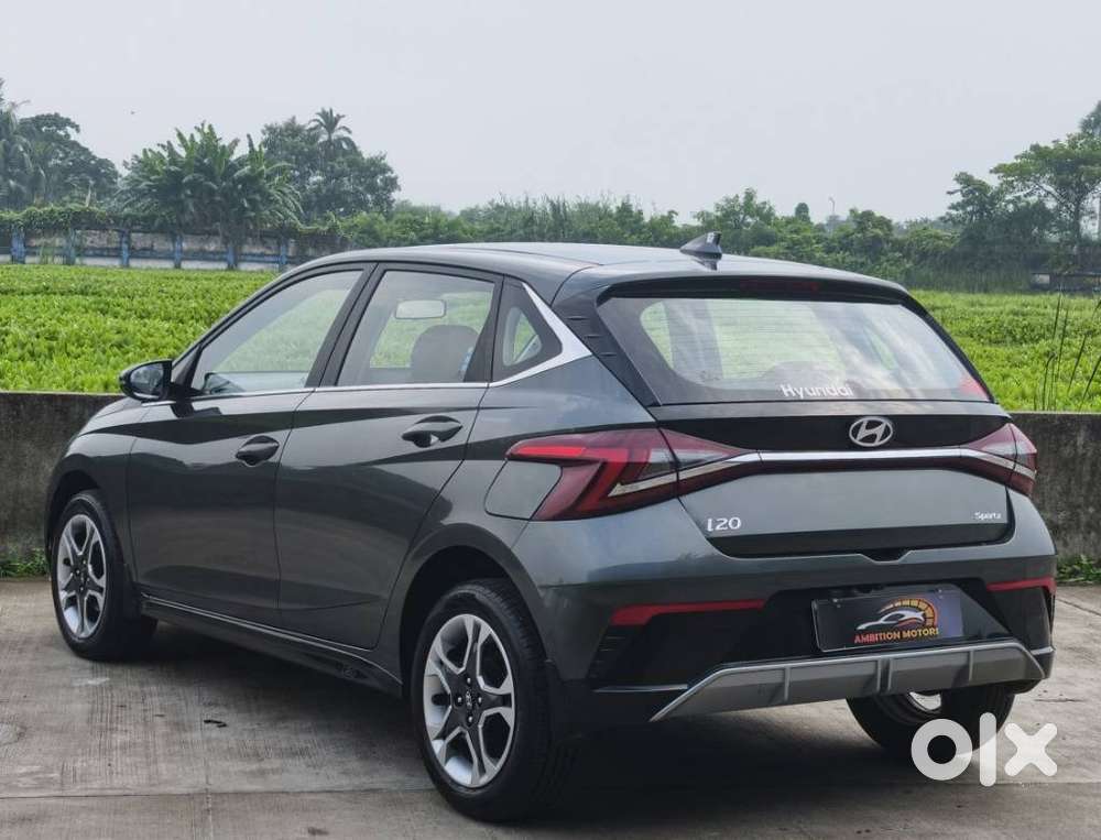 Hyundai I20 Sportz 1.2 Ivt, 2024, Petrol