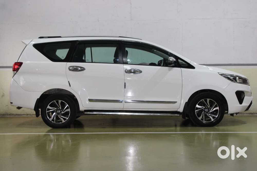 Toyota Innova Crysta [2020-ongoing] 2.4 Gx At 7 Str, 2020, Diesel