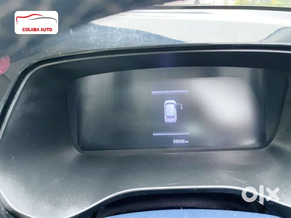 Kia Carens 1.4 Luxury Plus 6 Str, 2023, Petrol