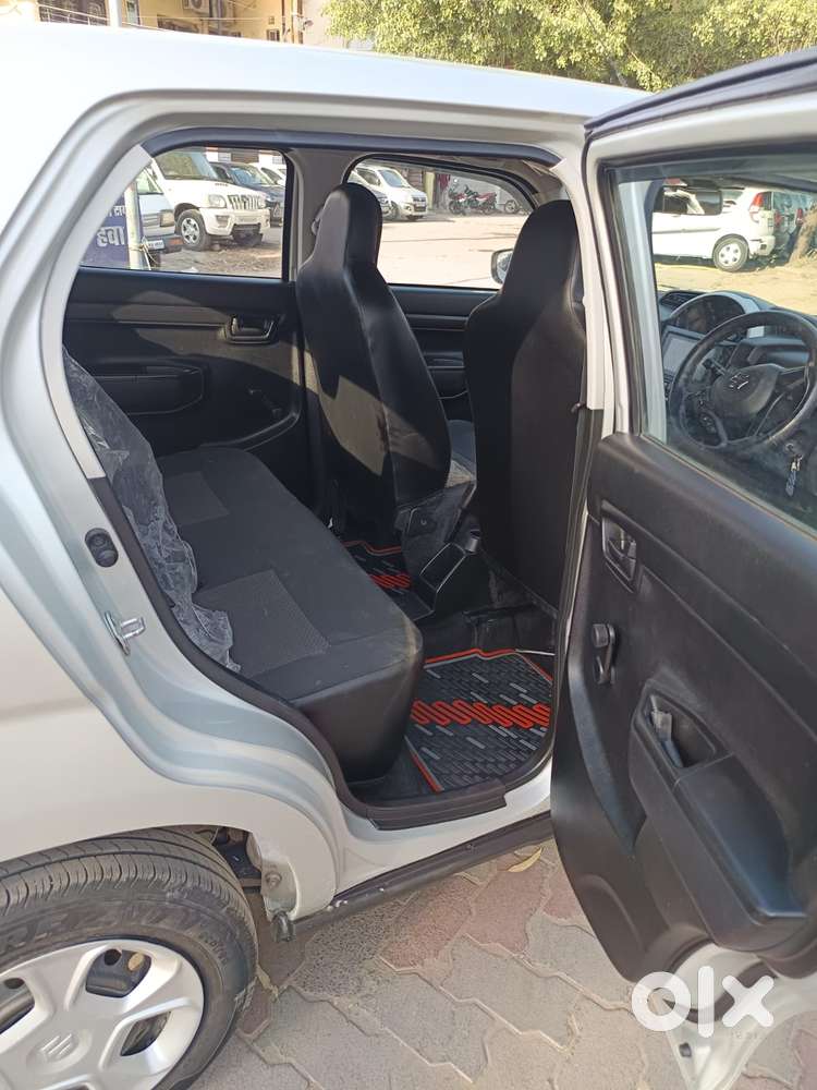 Maruti Suzuki S-presso Vxi Plus, 2023, Petrol