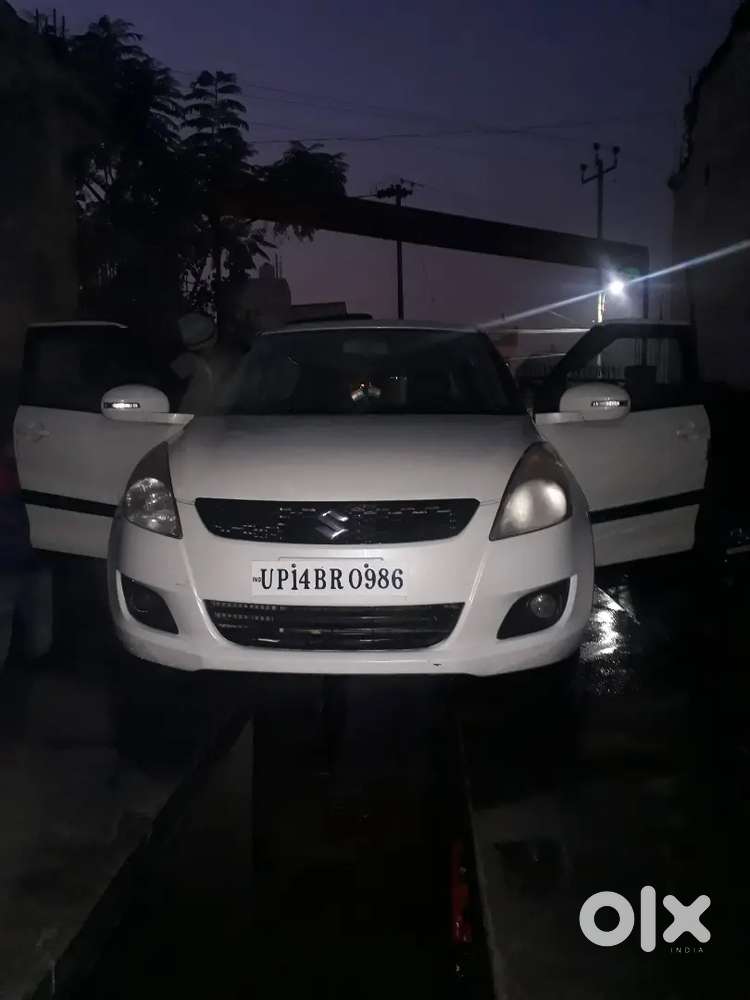 Maruti Suzuki Swift 2012 मैन्युअल