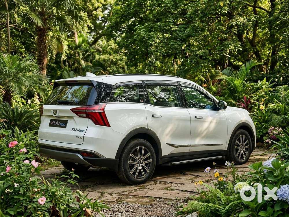 Mahindra Xuv700 2.2 Ax 7 Diesel At Luxury Pack Str, 2023, Diesel