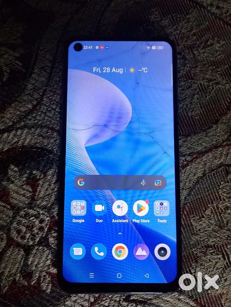Realme Narzo 30 pro 5g display crack side button little tight