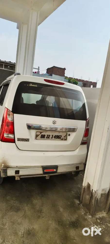 Maruti Suzuki Wagon R 2013 Petrol Well Maintained