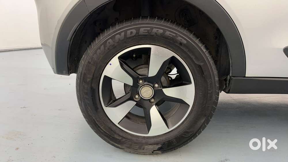 Tata Nexon 1.2 Revotron Xz Plus, 2018, Petrol