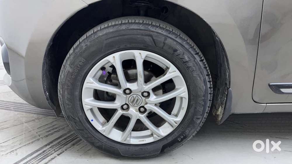 Maruti Suzuki Swift Amt Zdi, 2019, Diesel