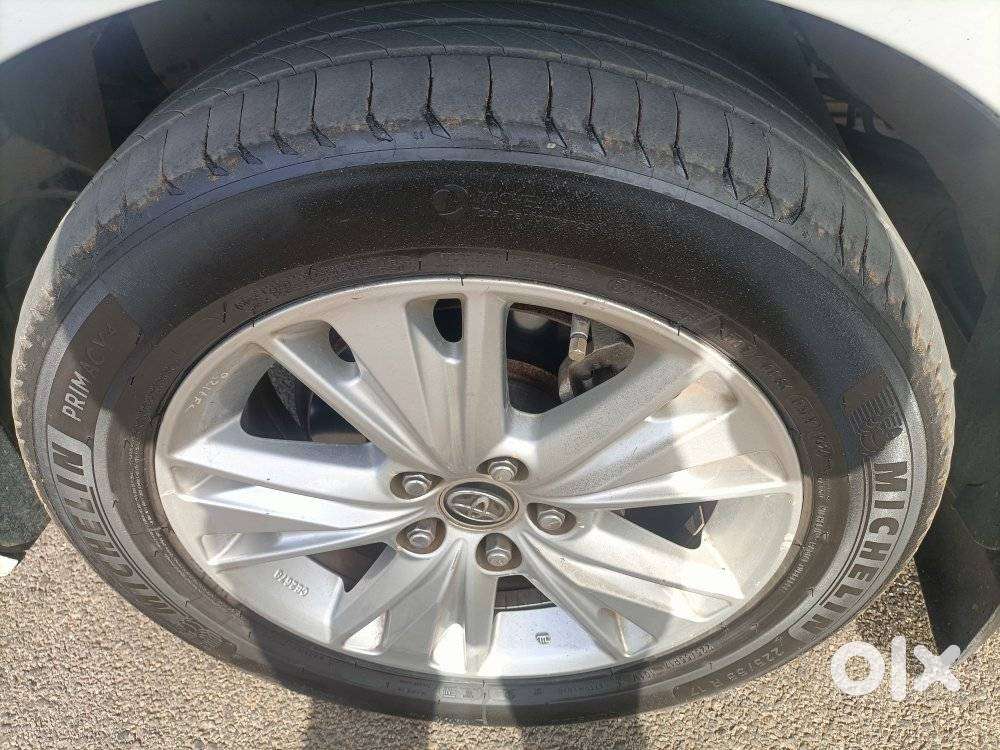 Toyota Innova Crysta 2.8z Automatic, 2017, Diesel