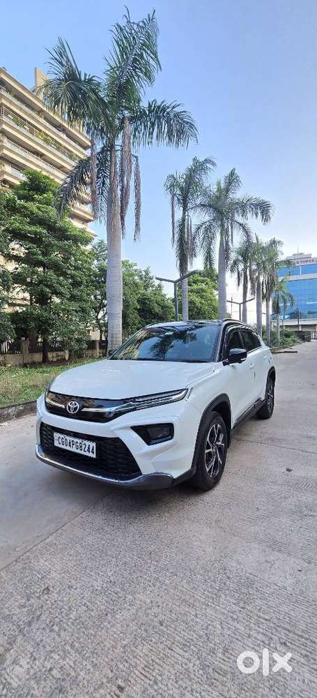 Toyota Urban Cruiser Hyryder 1.5 V Neo Drive Awd, 2023, Petrol