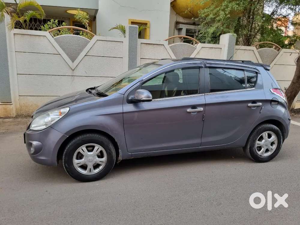 Fully Maintained Diesel I20 Asta Top Model Super Condition