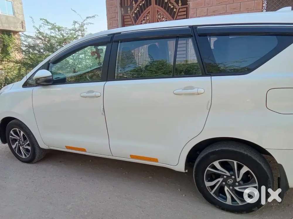 Toyota Innova Crysta 2021