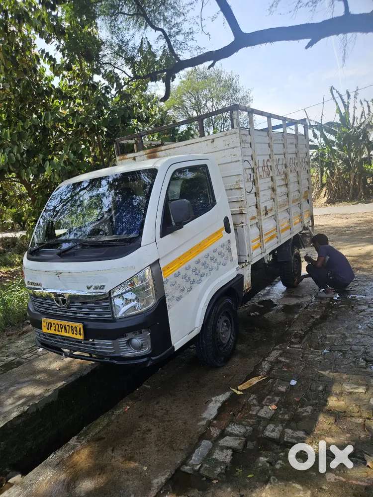 Tata Intra V30 3 Lakh Cash + Emi