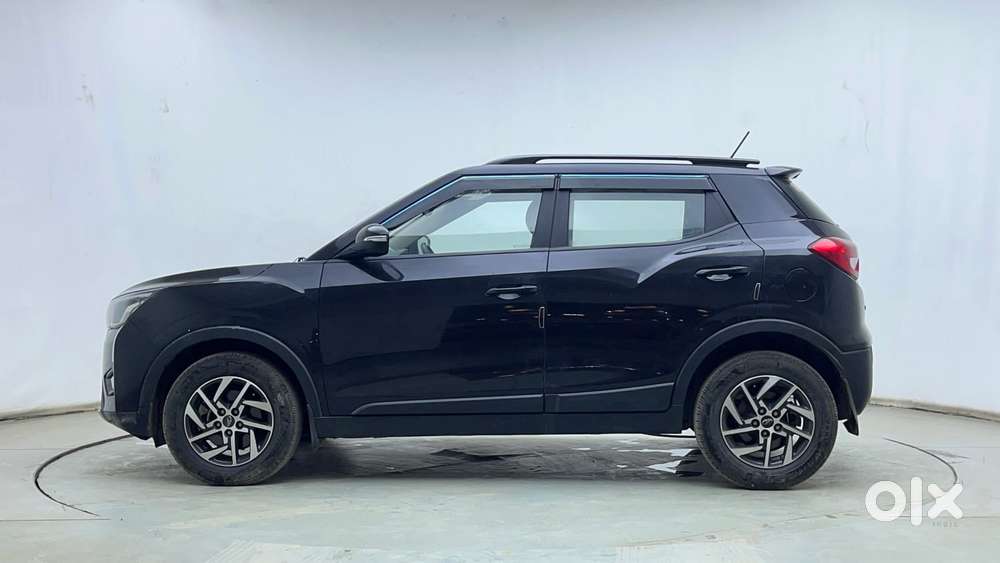 Mahindra Xuv300 W8 Option, 2022, Petrol