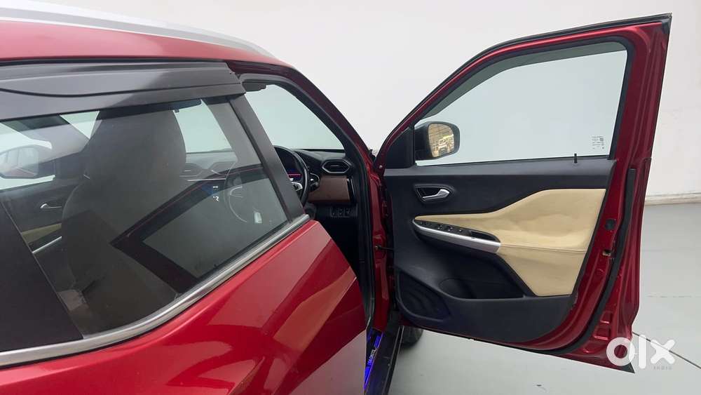 Nissan Magnite 1.0 Xv Premium Turbo Cvt, 2023, Petrol