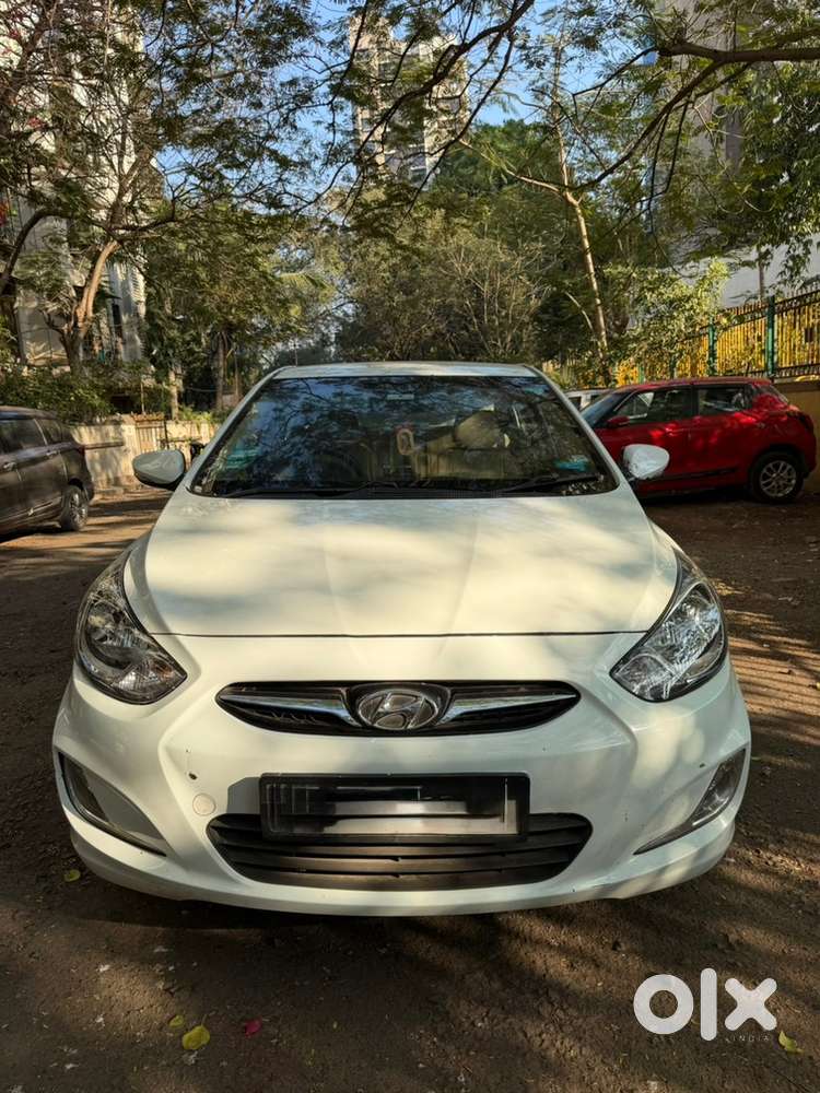 Hyundai Verna Fluidic Petrol 1.6 Vtvt Sx (2012)