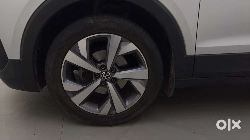 Volkswagen Taigun Topline 1.0 Tsi At (electric Seats), 2021, Petrol