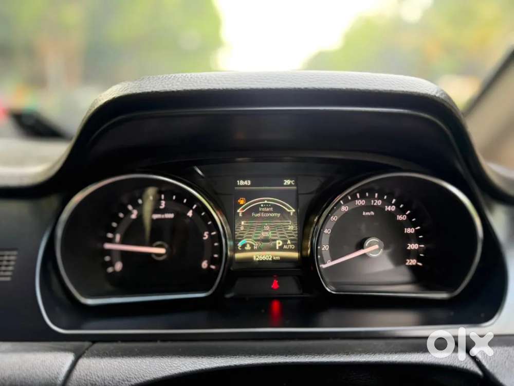 Tata Hexa 2.2 Xta 4x2 7 Str, 2018, Diesel