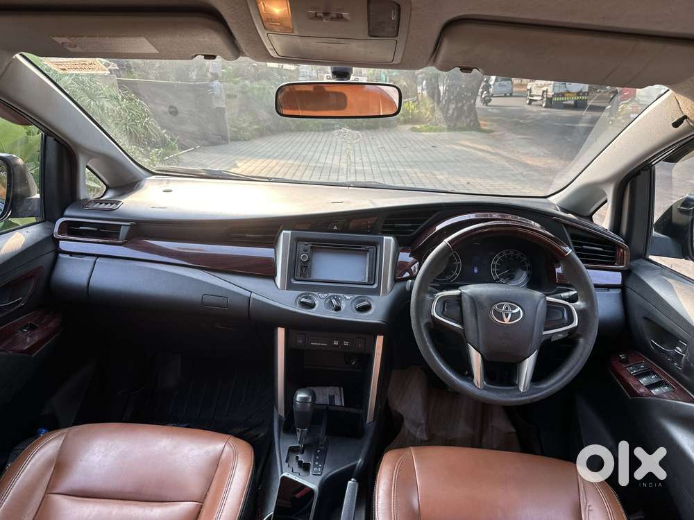 Toyota Innova Crysta 2.8 Gx At 7 Str, 2016, Diesel