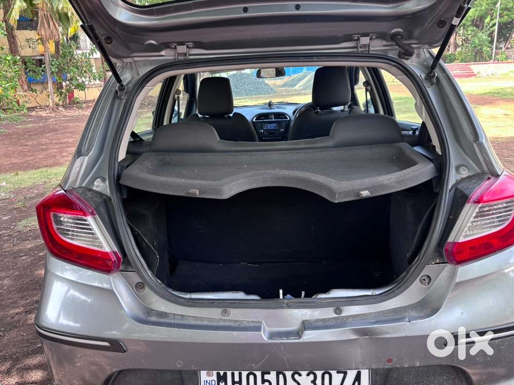 Tata Tiago Petrol 2018
