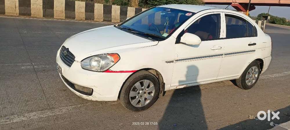 Hyundai Verna 2010 Diesel 200000 Km Driven