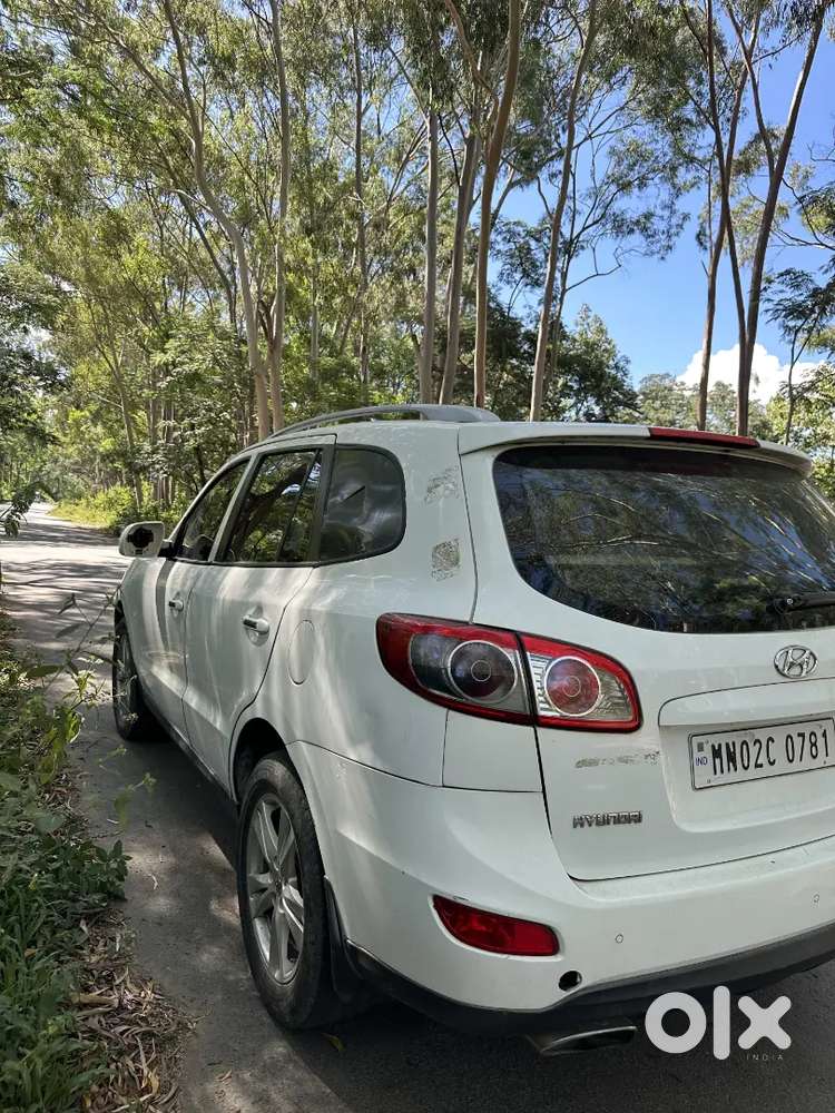 Hyundai Santa Fe 2011 Model