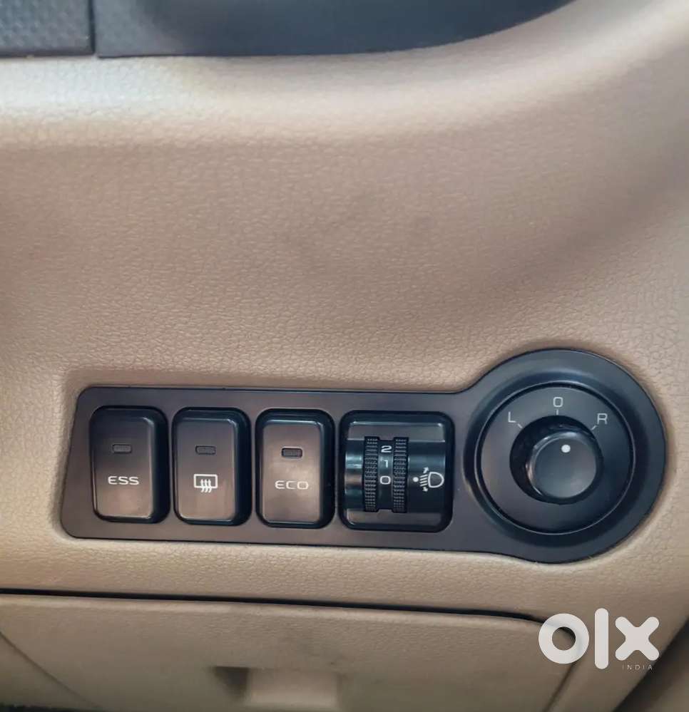 Mahindra Tuv 300 Diesel 2016