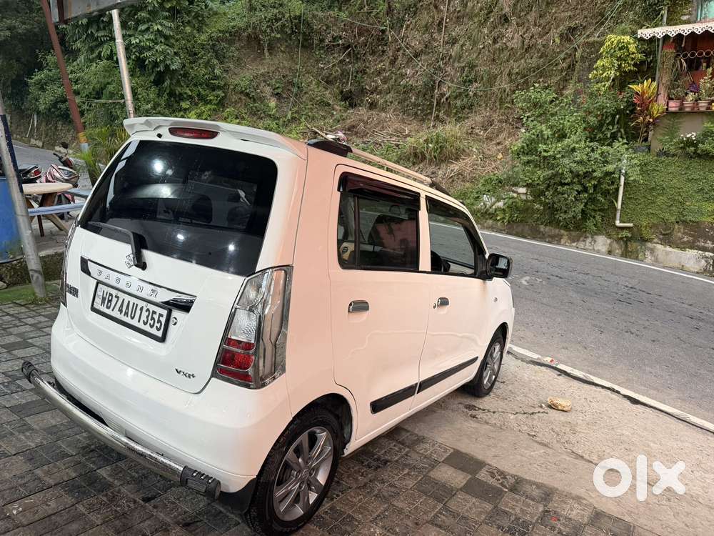 Maruti Suzuki Wagon R Vxi Opt, 2018, Petrol